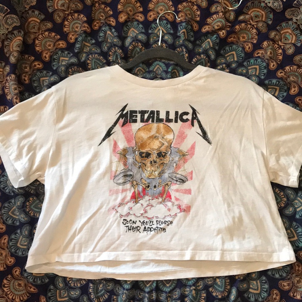 Metallica crop top size medium